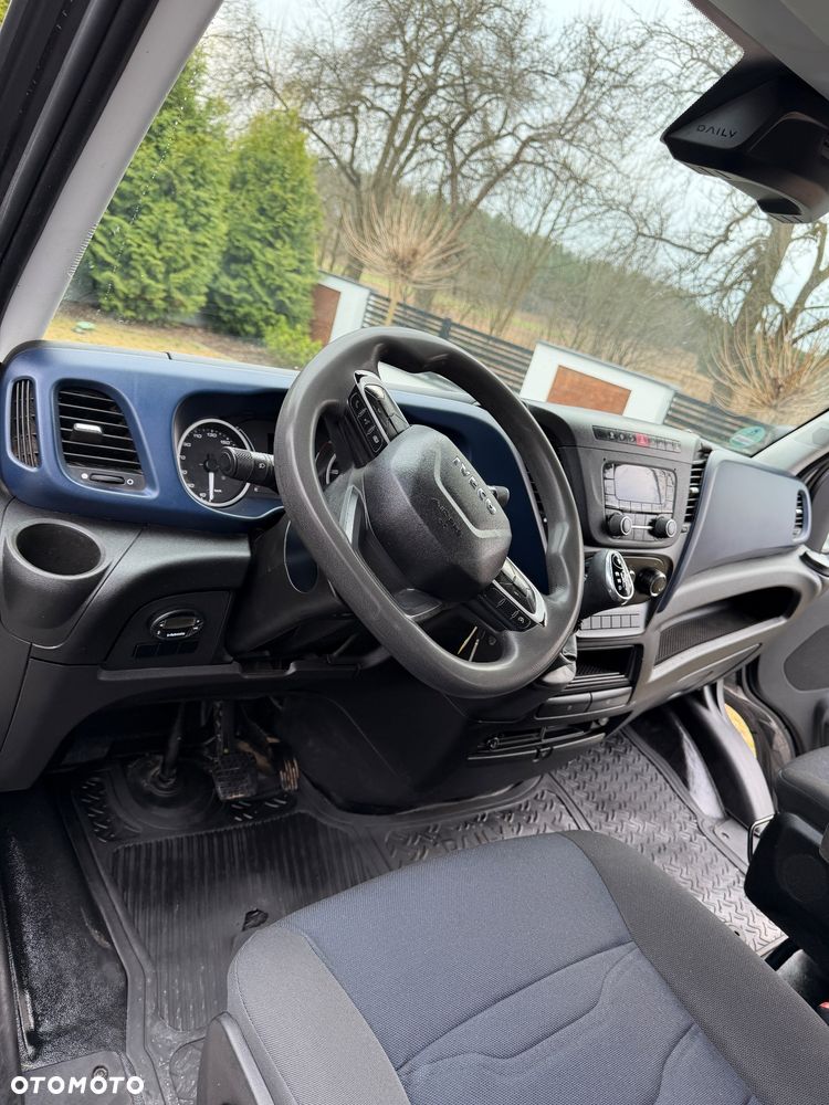 Iveco Daily - 28