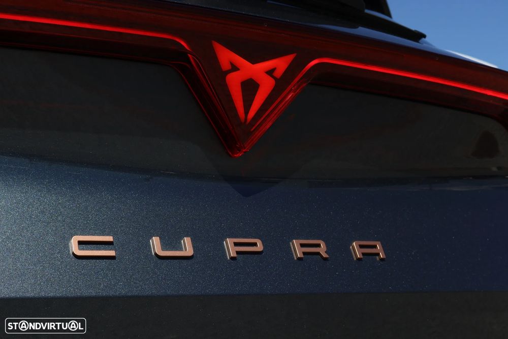 Cupra Formentor 1.5 e-Hybrid DSG - 28