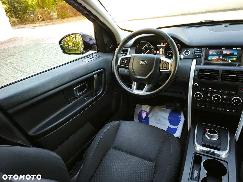 Land Rover Discovery Sport TD4 SkyView Edition - 18