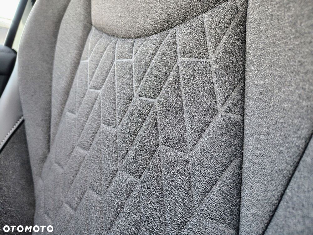 Volkswagen Tiguan - 27