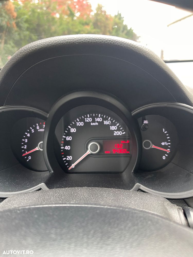 Kia Picanto - 9