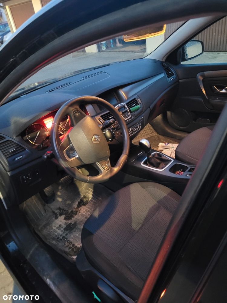 Renault Laguna - 5