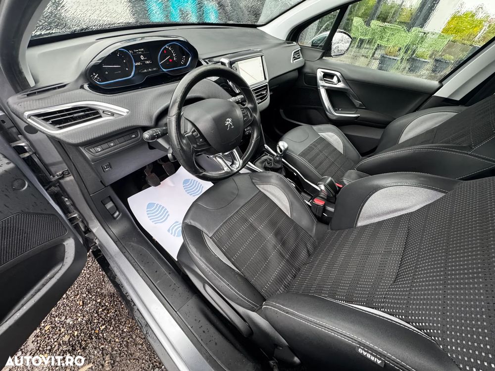 Peugeot 2008 1.6 e-HDi FAP STT Active - 13