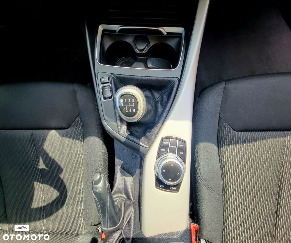 BMW Seria 1 - 26