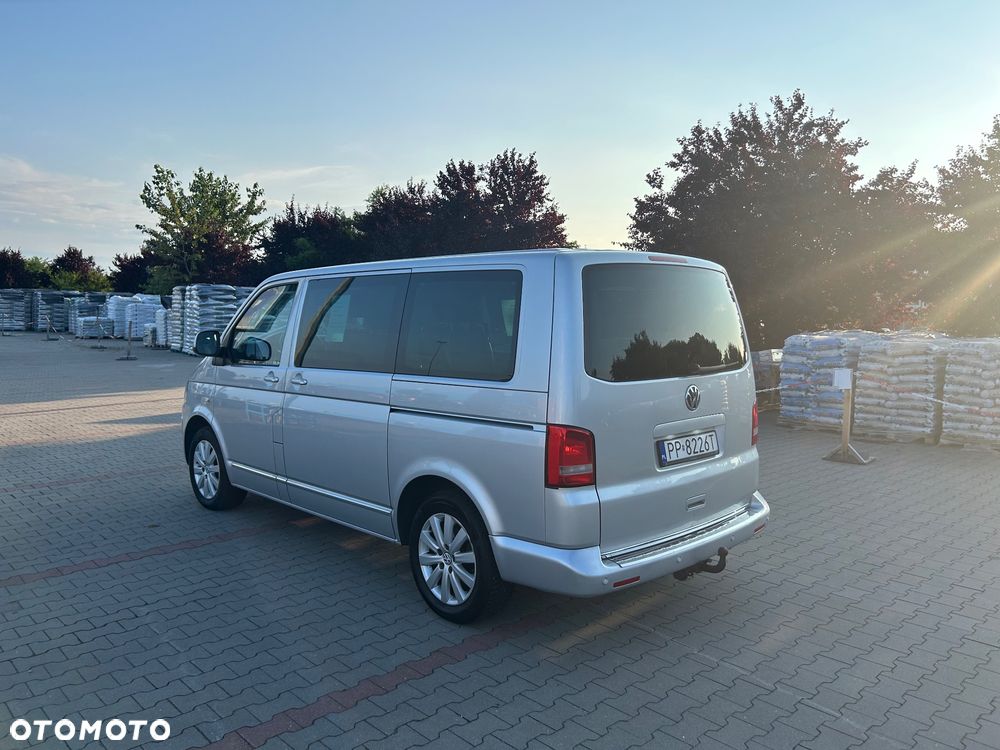 Volkswagen Multivan - 15