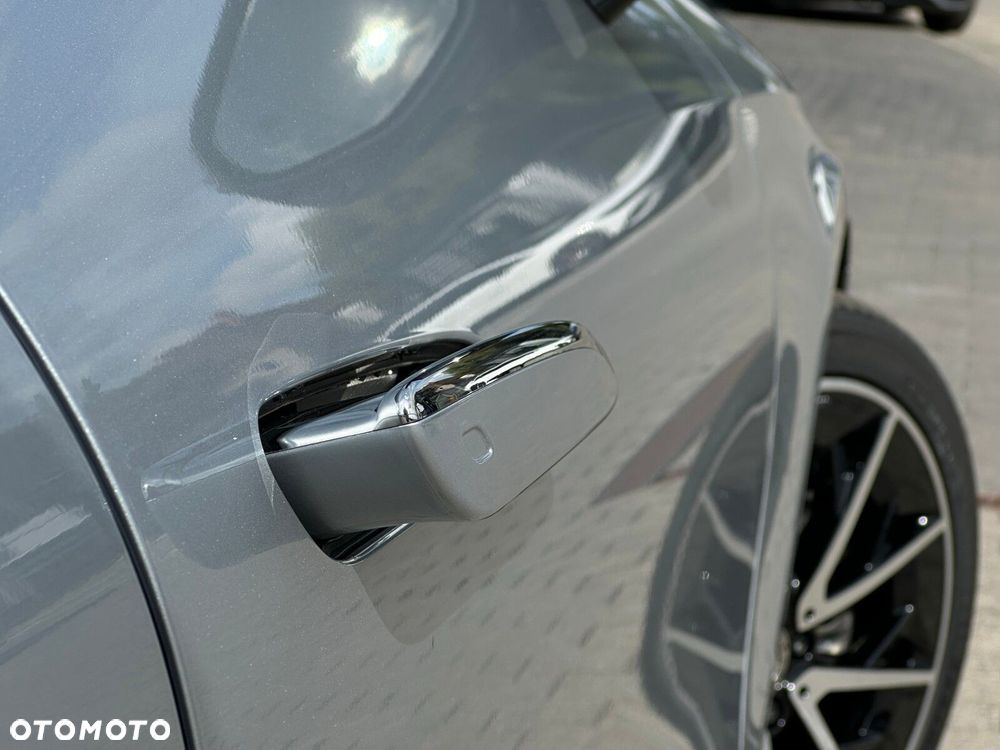 Mercedes-Benz CLA 220 mHEV 4-Matic 8G-DCT - 12