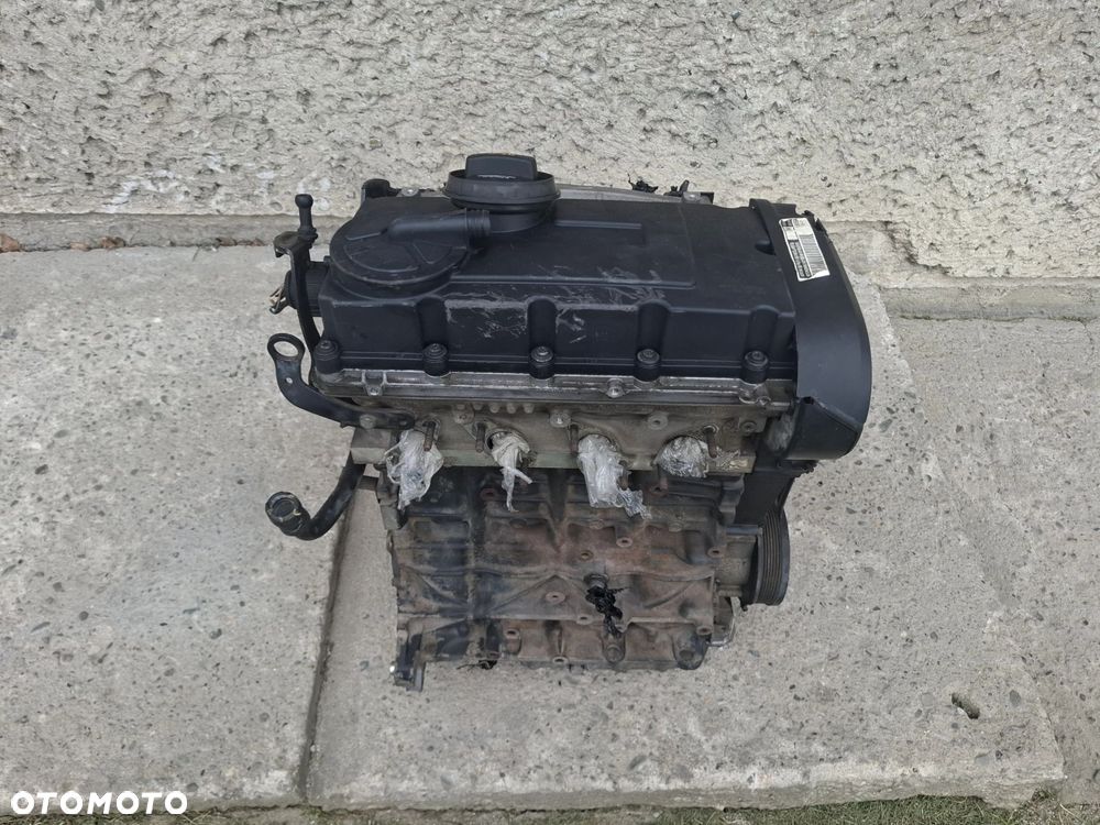 SILNIK 2.0 TDI BKD VW PASSAT B6 GOLF V TOURAN - 5