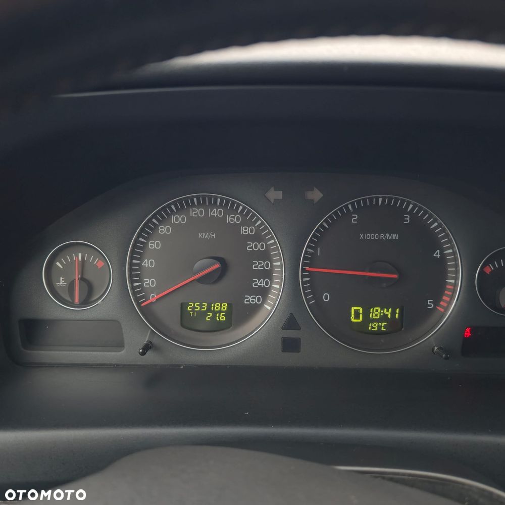 Volvo S60 2.4D Automatik Momentum - 30