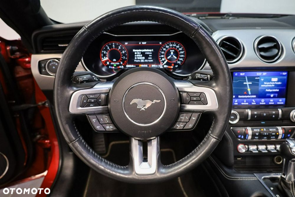 Ford Mustang 5.0 V8 GT - 17