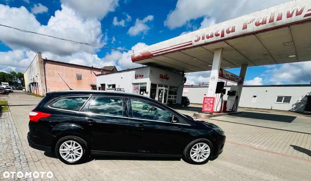 Ford Focus 1.0 EcoBoost Titanium - 4