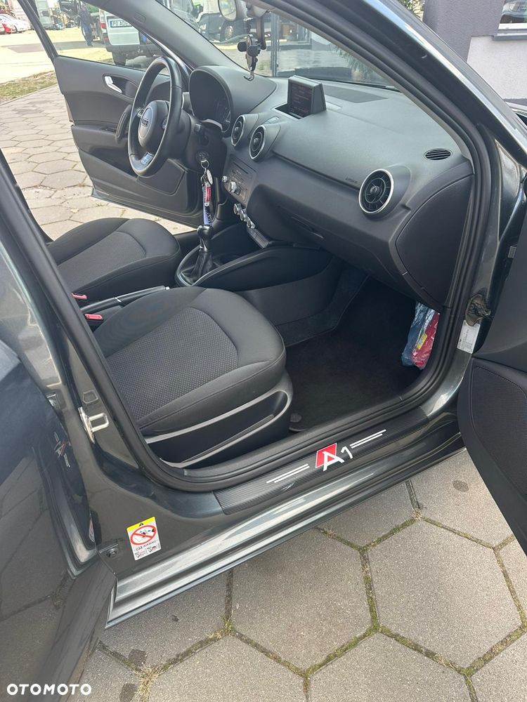 Audi A1 Sportback 1.6 TDI Ambition - 10