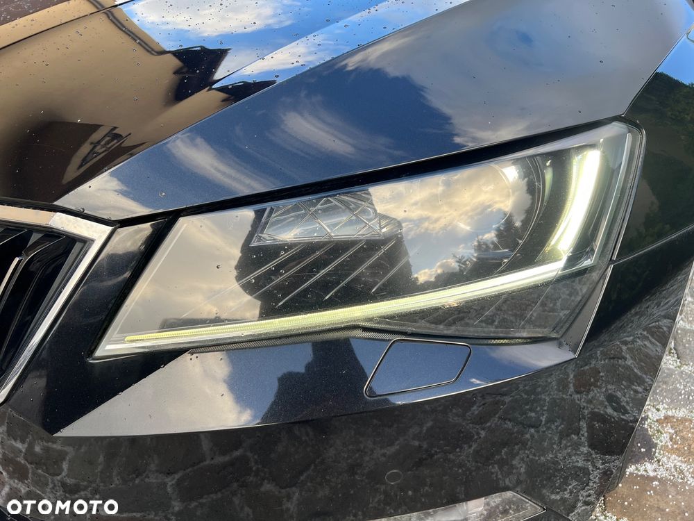 Skoda Superb 2.0 TDI DSG L&K - 12