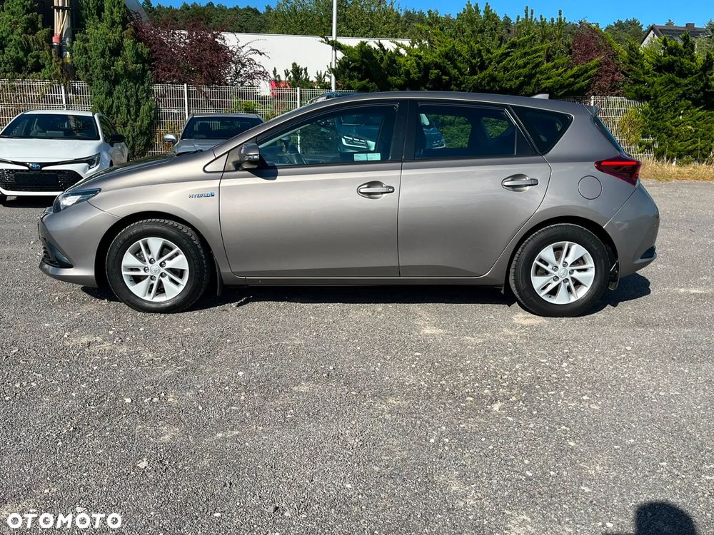 Toyota Auris - 17