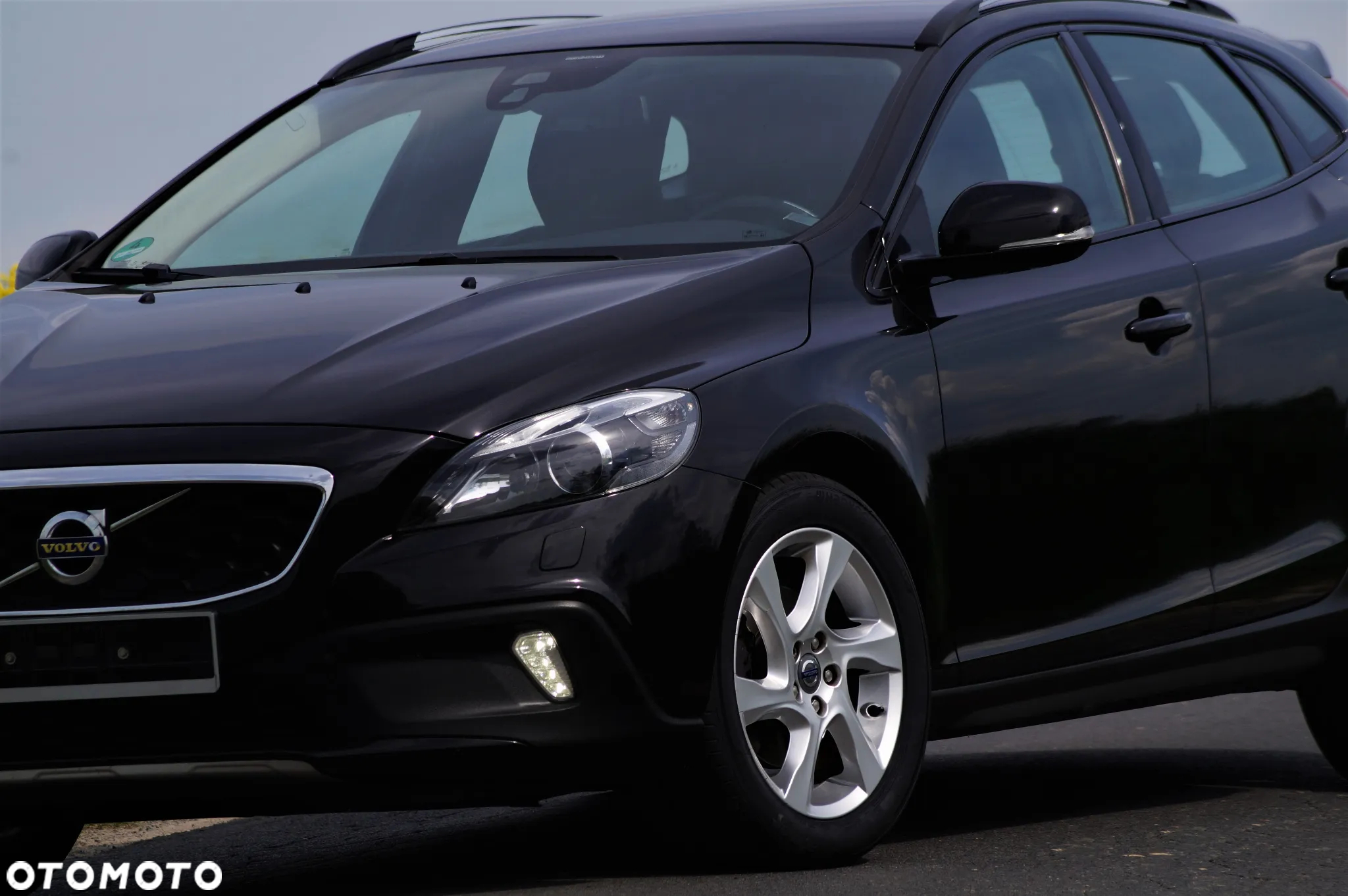 Volvo V40 Cross Country - 22