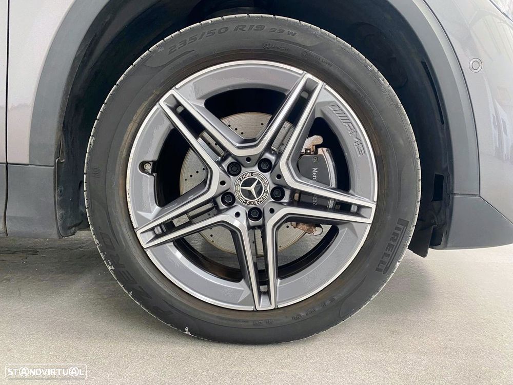 Mercedes-Benz GLA 250 e AMG Line - 41