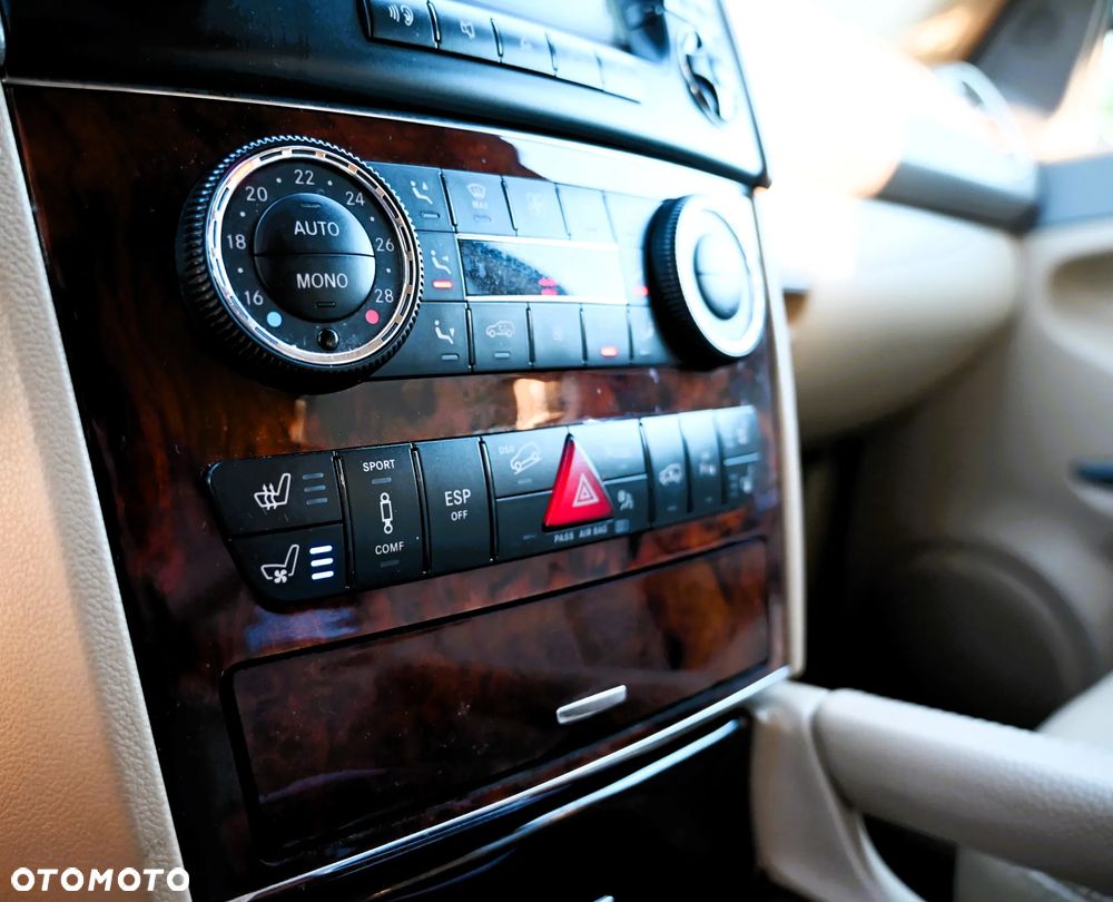 Mercedes-Benz ML 320 CDI 4-Matic - 31