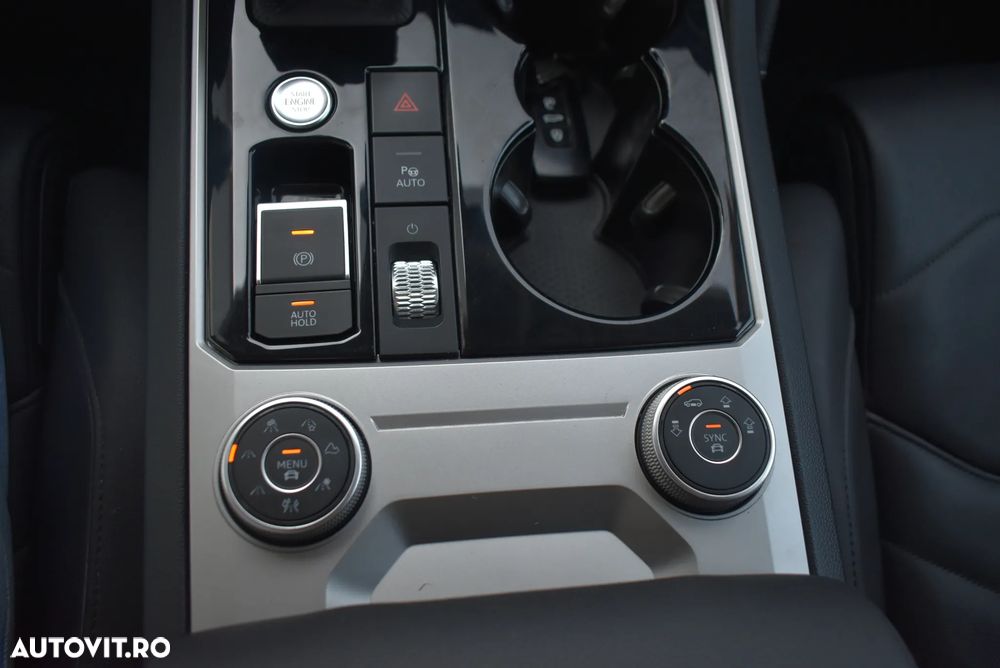 Volkswagen Touareg V6 TDI Elegance - 26
