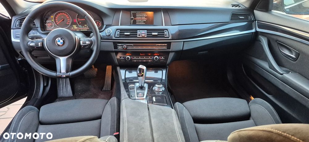 BMW Seria 5 520d Sport-Aut - 13