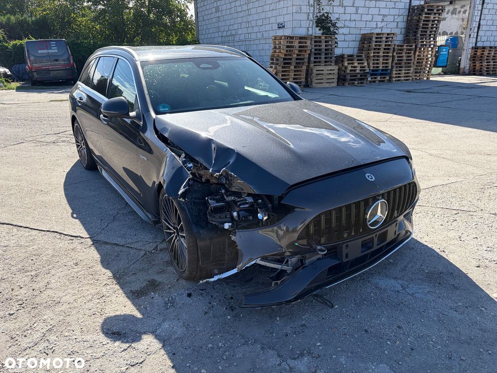 Mercedes-Benz C-Class 2021 photo 2