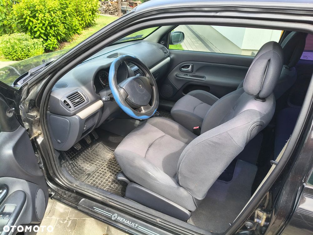 Renault Clio 1.2 16V Confort Dynamique - 6