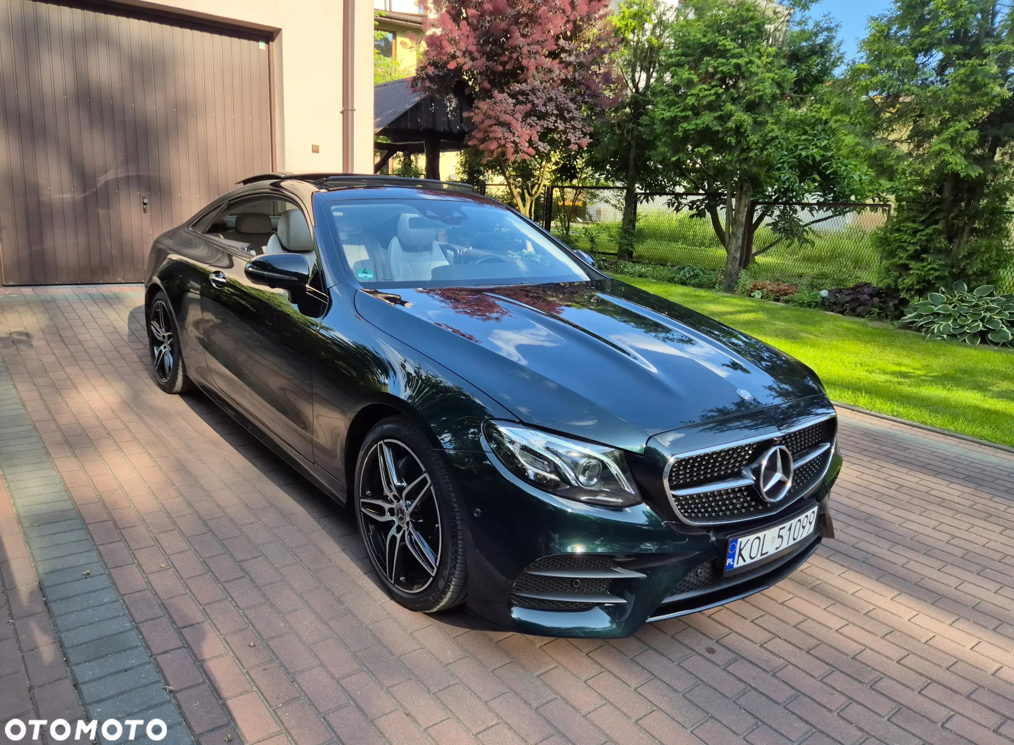 Mercedes-Benz Klasa E 220 d Coupe 9G-TRONIC AMG Line - 6