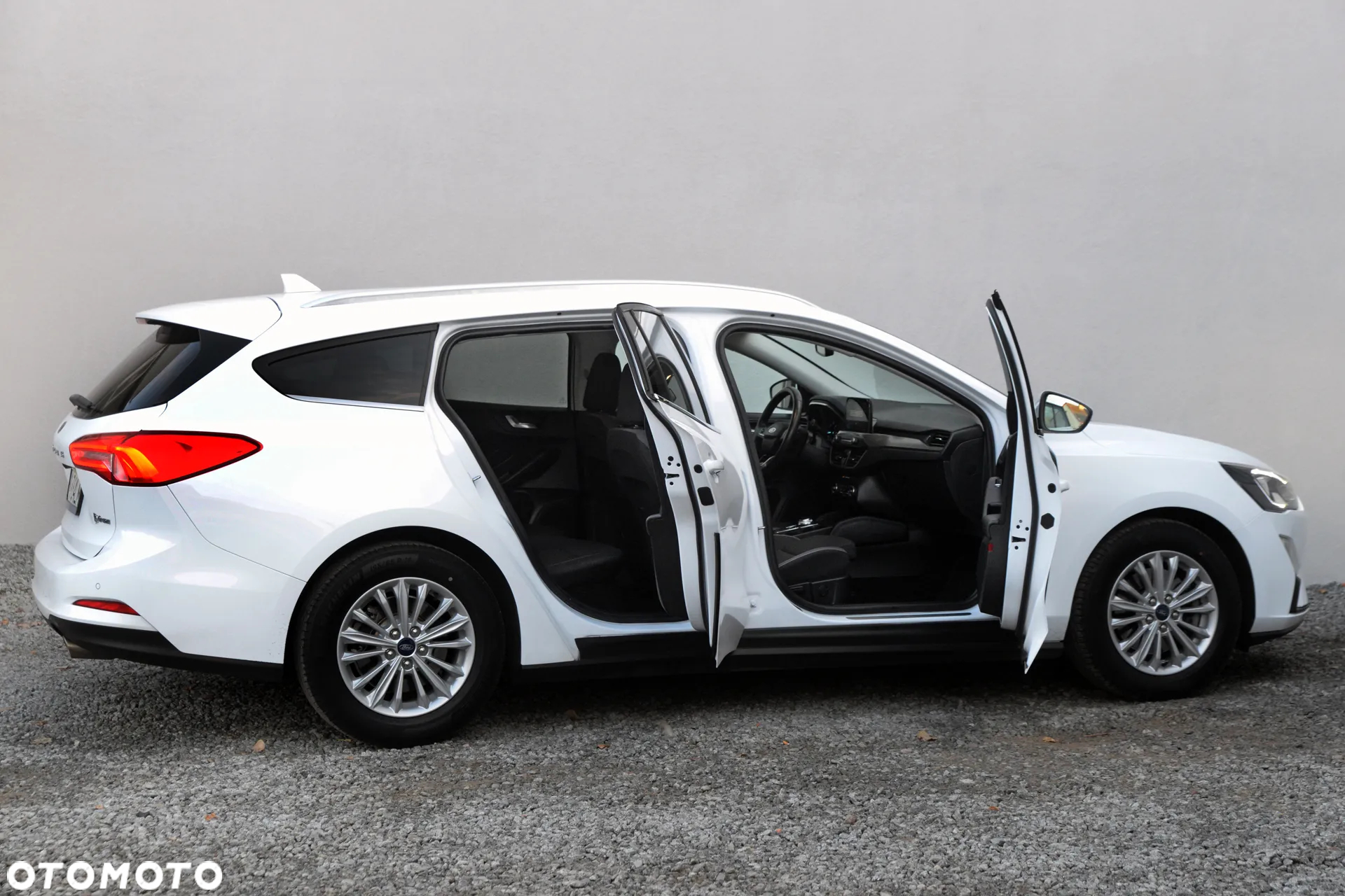 Ford Focus 1.5 EcoBlue Titanium Business - 25