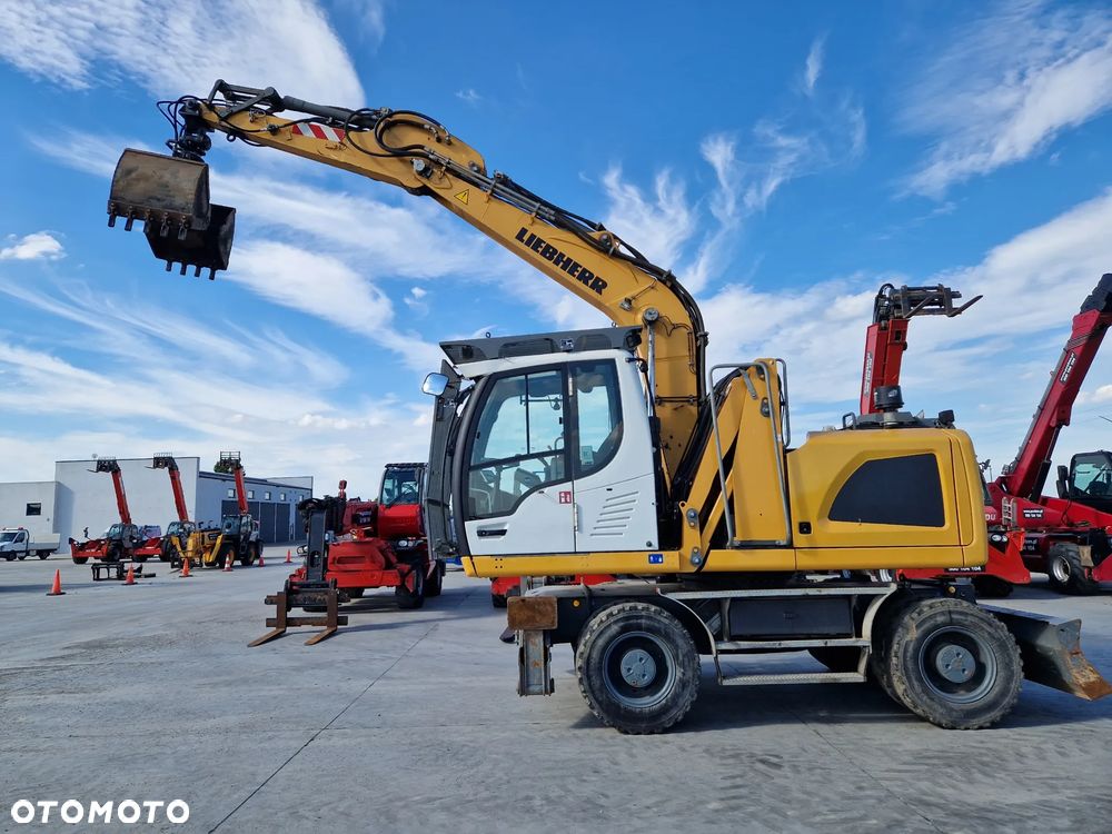 Liebherr A 914 Litronic jak TEREX CAT SENNEBOGEN M497 - 28