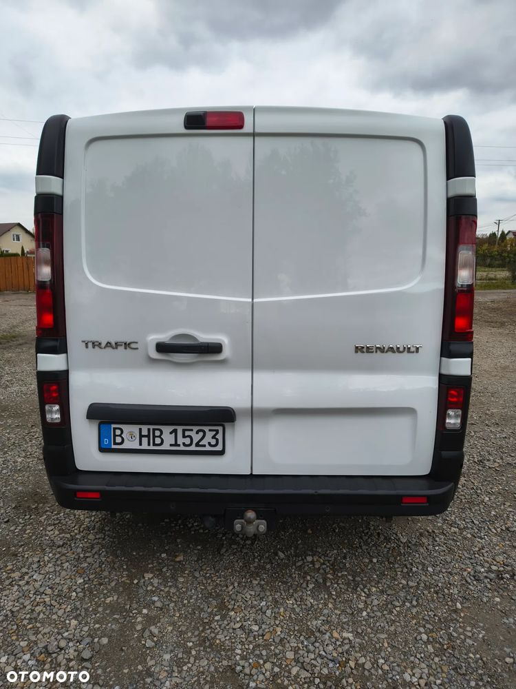 Renault Trafic 2,0dci 130KM L2h1 - 10