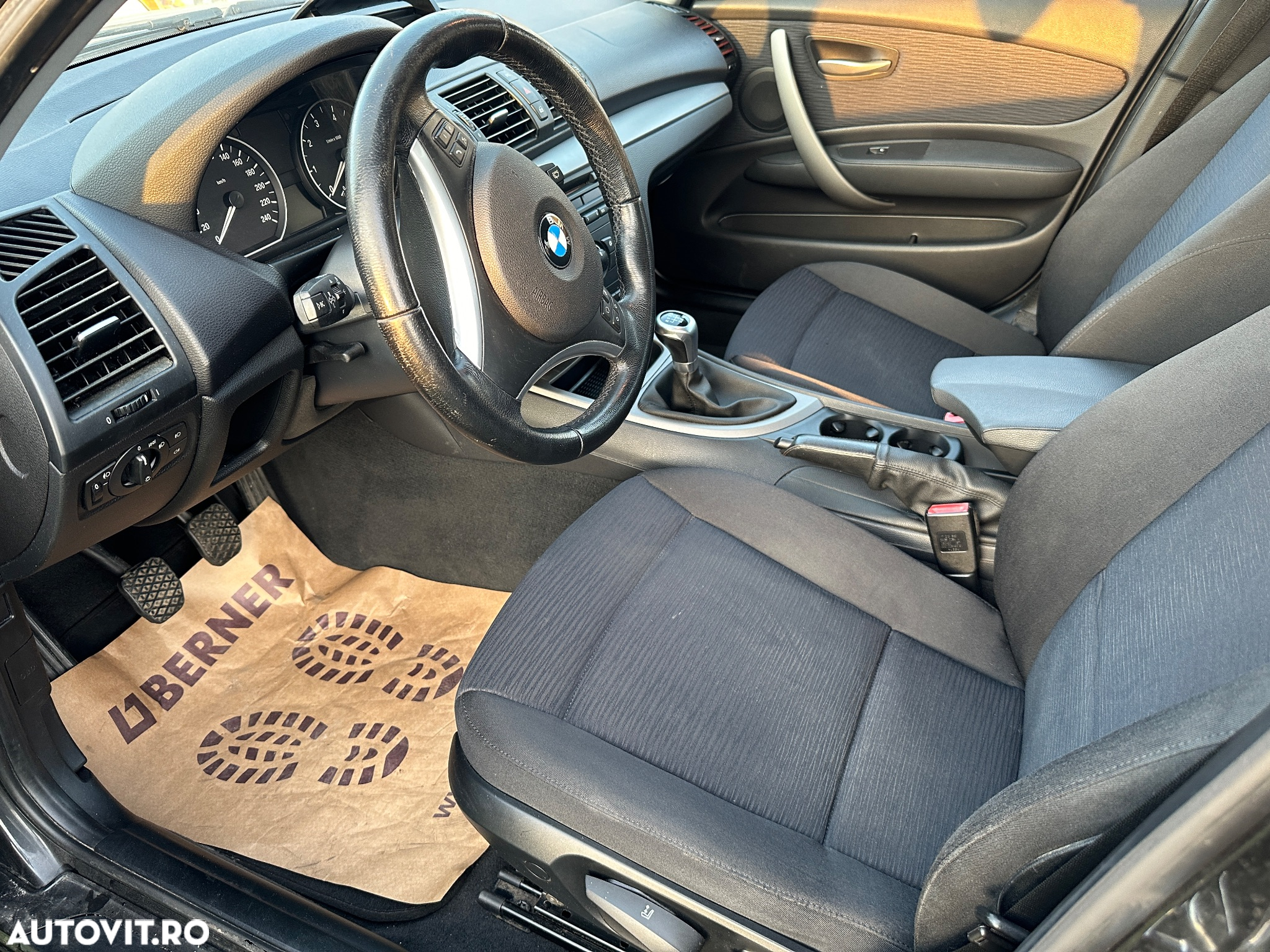 BMW Seria 1 116i - 5