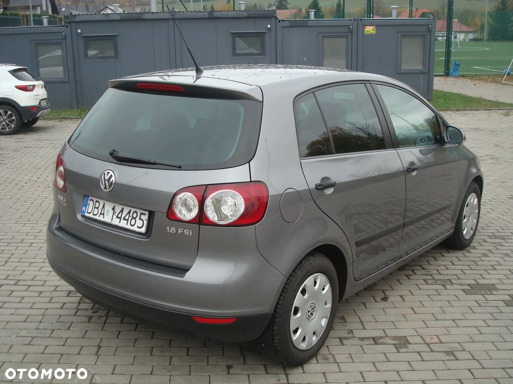Volkswagen Golf Plus - 9