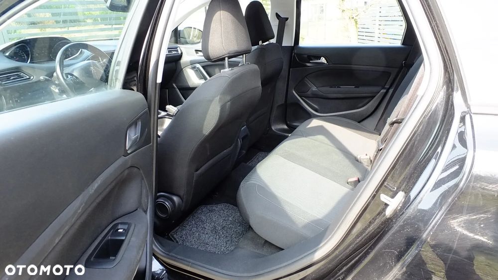 Peugeot 308 1.6 HDi Active - 13