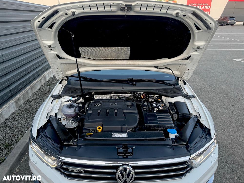 Volkswagen Passat Alltrack 2.0 TDI DSG 4Motion - 26