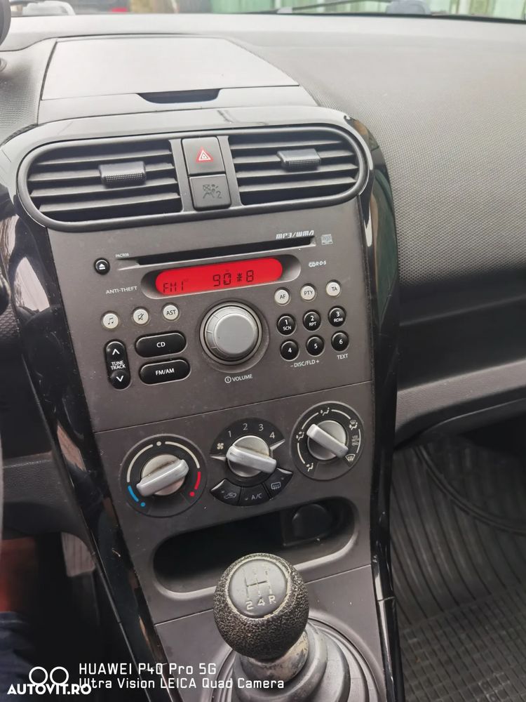 Suzuki Splash 1.0 GC - 3