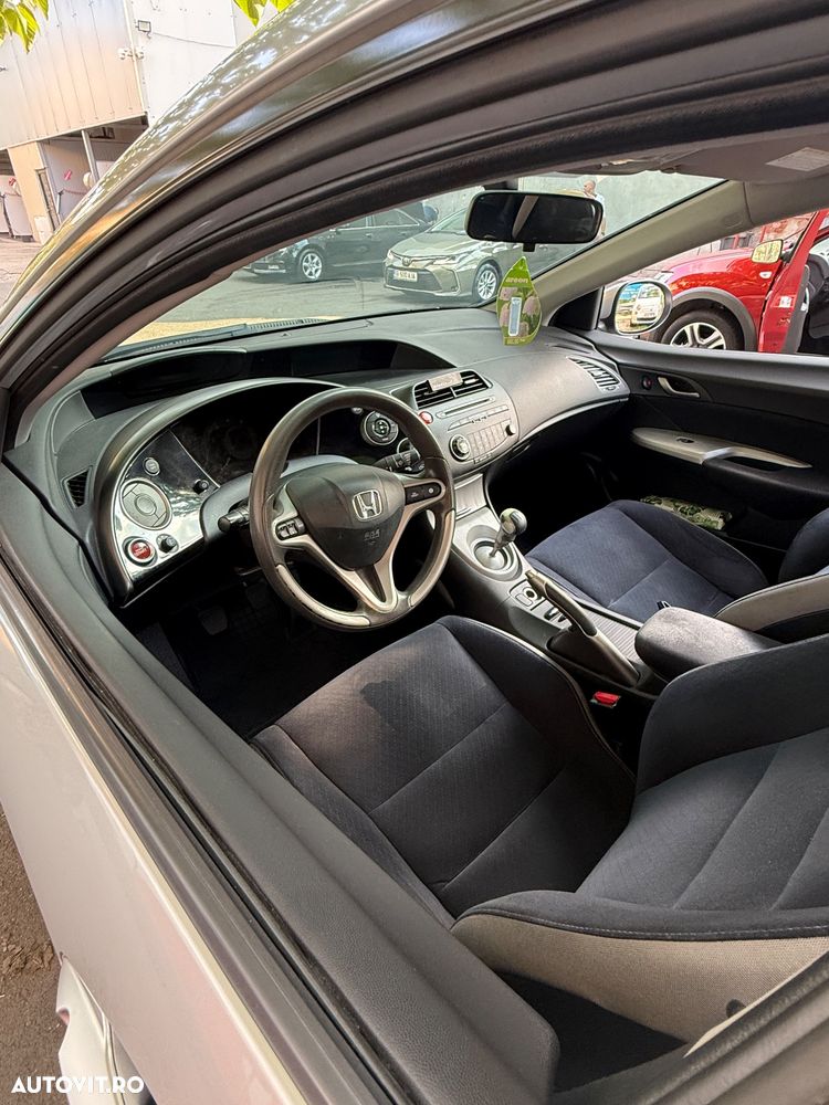 Honda Civic 1.4i-DSi Confort - 9