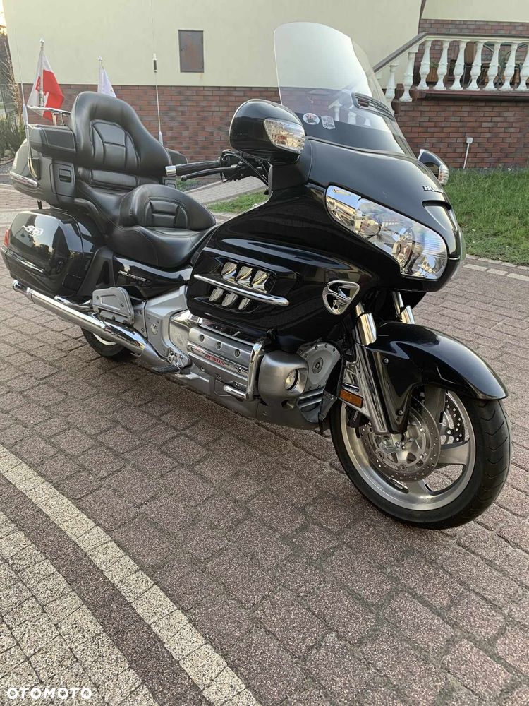 Honda GL - 4