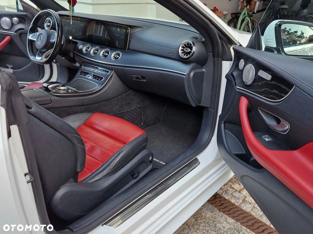 Mercedes-Benz Klasa E - 16