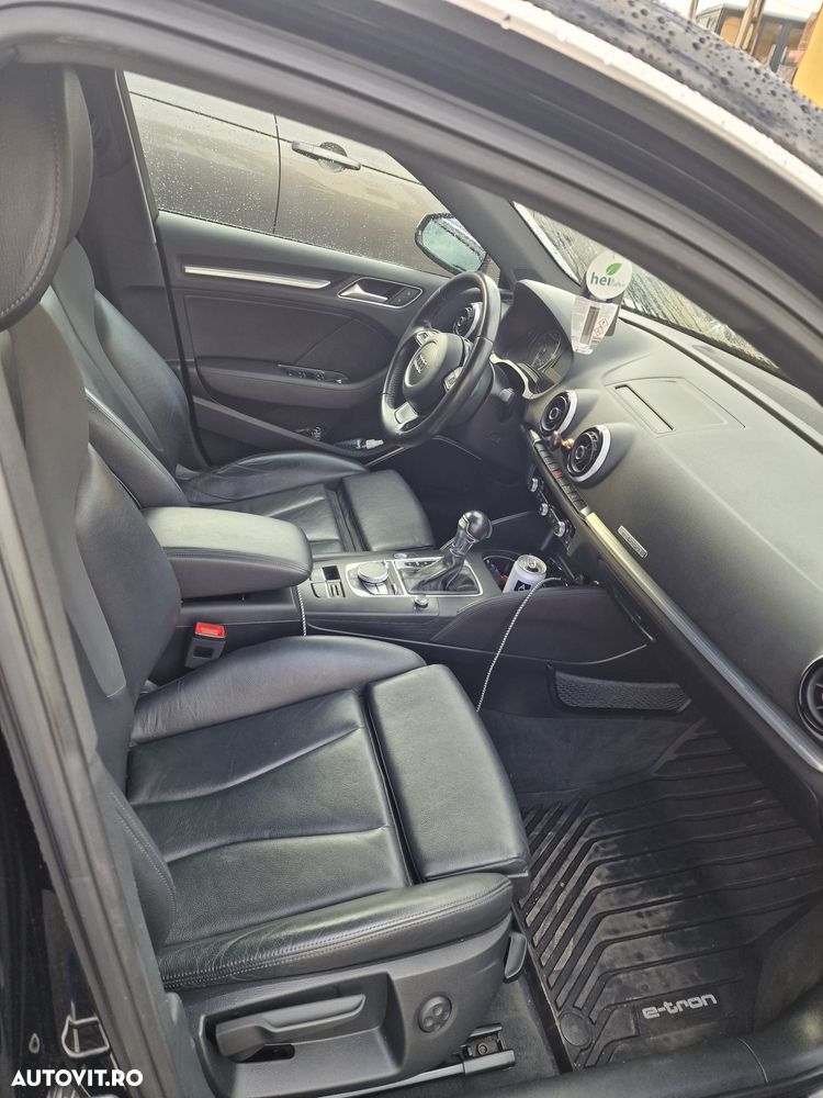 Audi e-tron - 7
