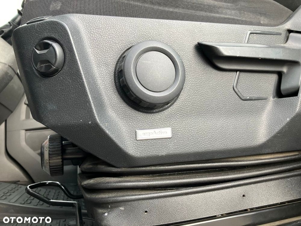 Volkswagen CRAFTER L4 DOKA BRYGADÓWKA 7-miejsc Salon Polska 1 WŁ Bezwypadkowy - 8