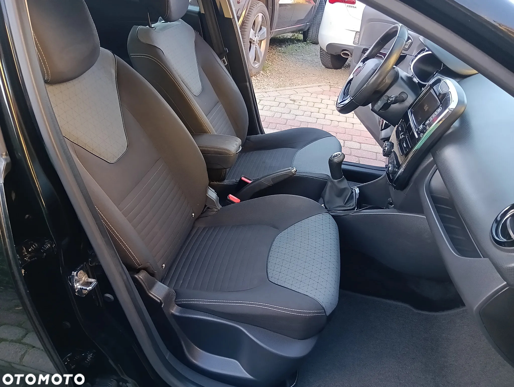 Renault Clio Grandtour TCe 90 Luxe - 16