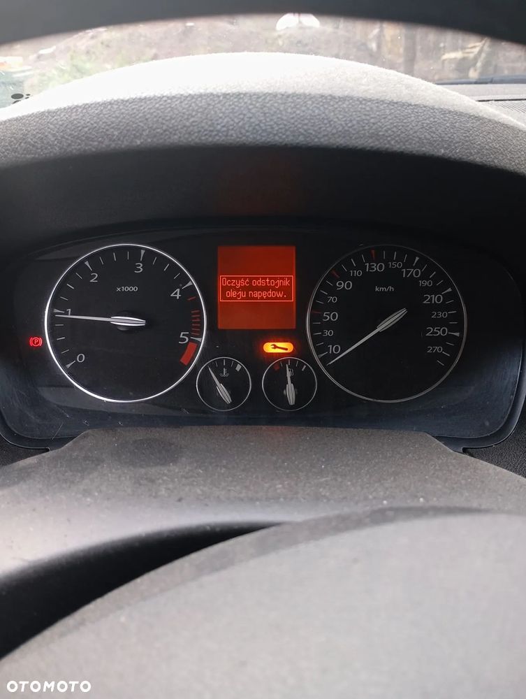 Renault Laguna dCi 150 FAP GT - 6