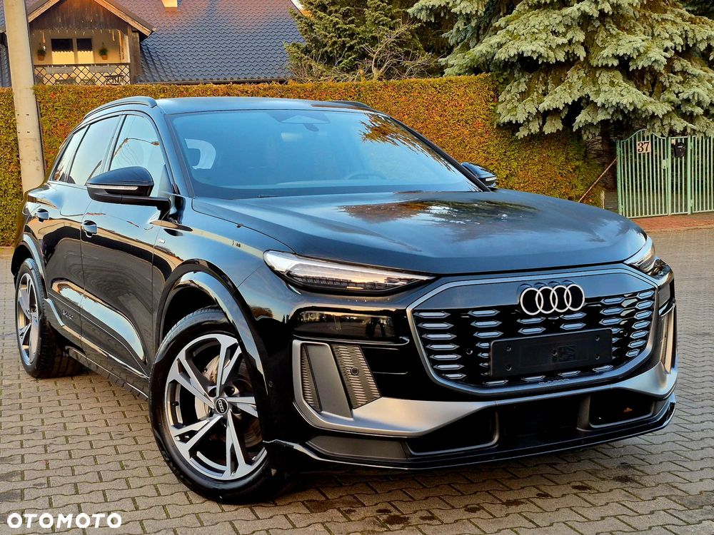 Audi Q6 e-tron Performance - 1