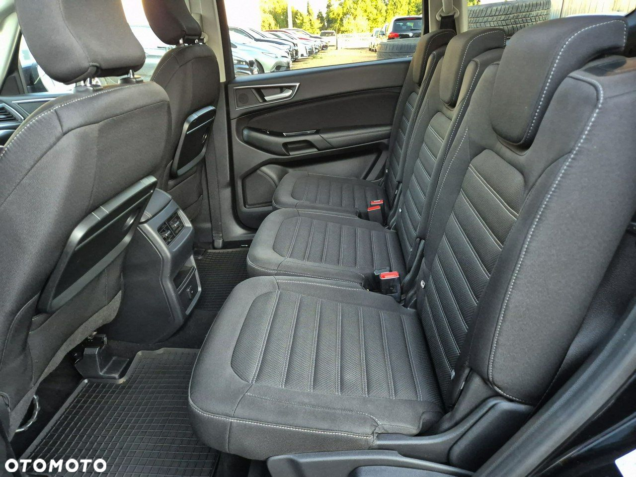Ford Galaxy - 21