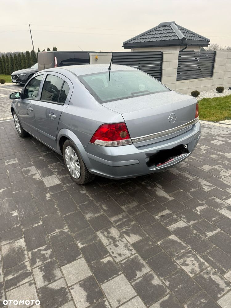 Opel Astra 1.6 - 4