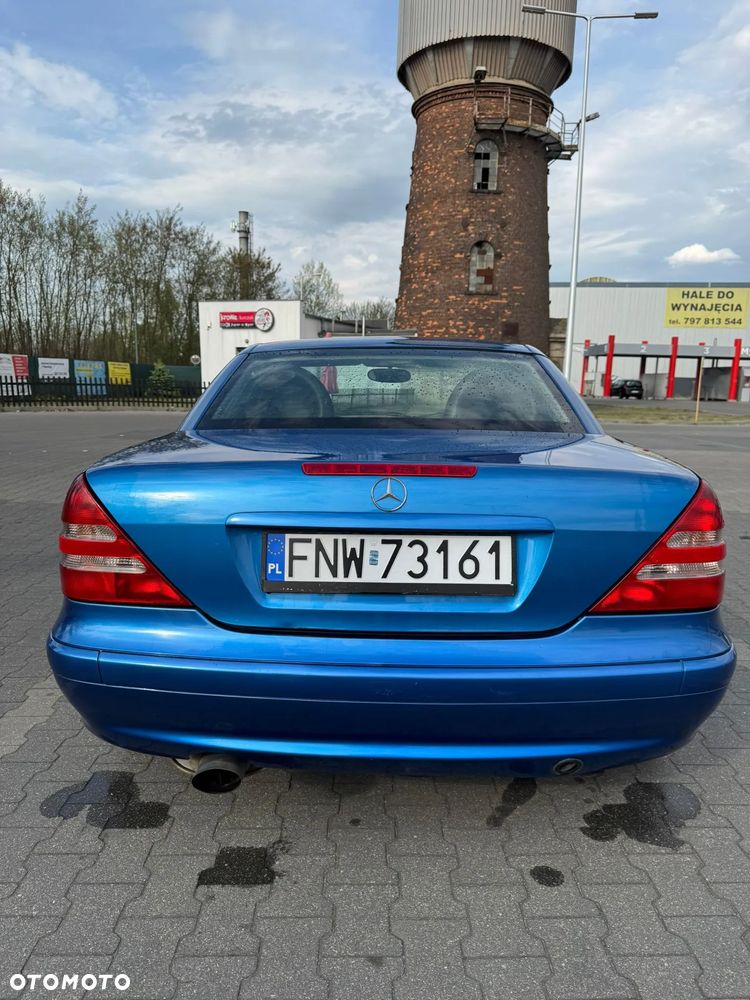 Mercedes-Benz SLK - 21