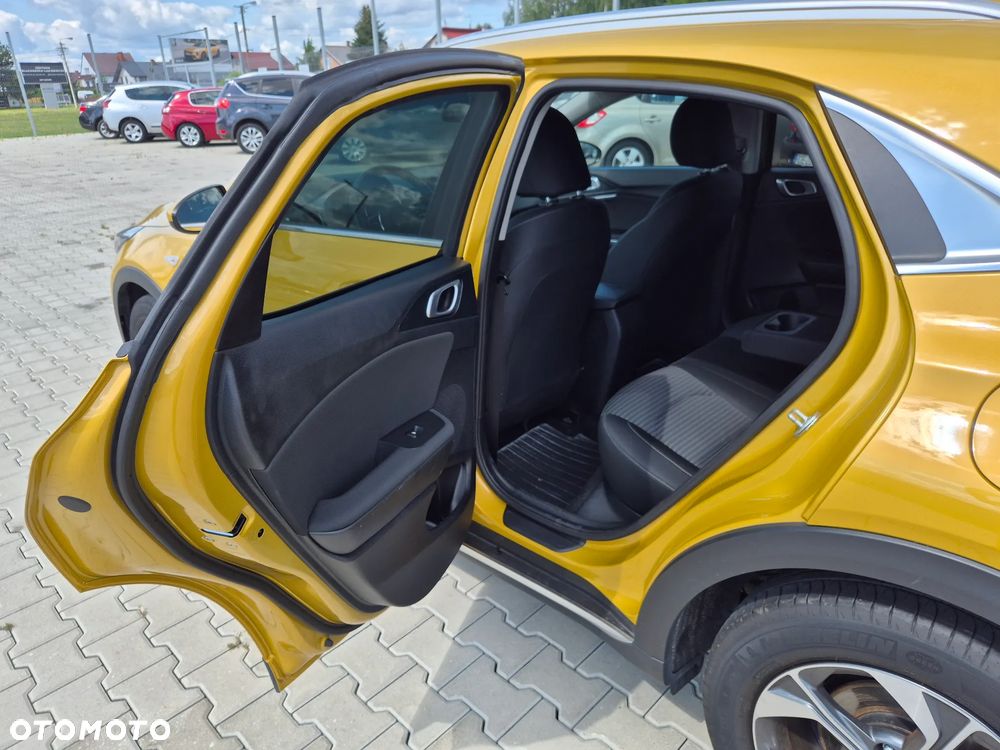 Kia XCeed 1.5 T-GDI M DCT - 14