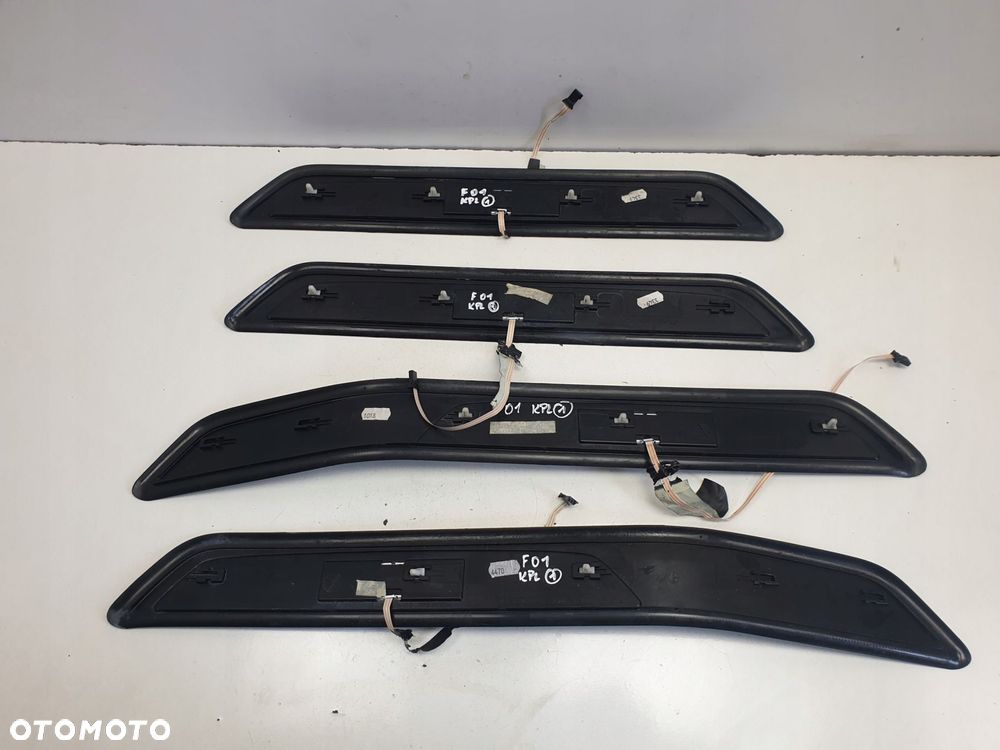 BMW F01 NAKŁADKA PROGOWA LISTWA Podświetlane Kpl - 2