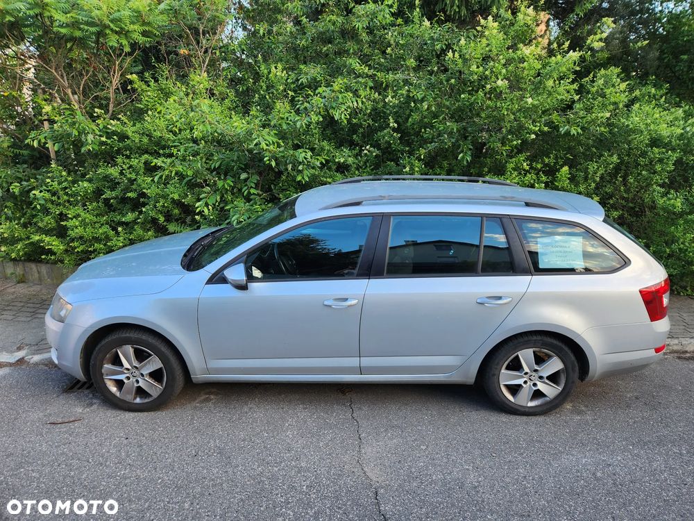 Skoda Octavia 1.6 TDI Ambition - 2