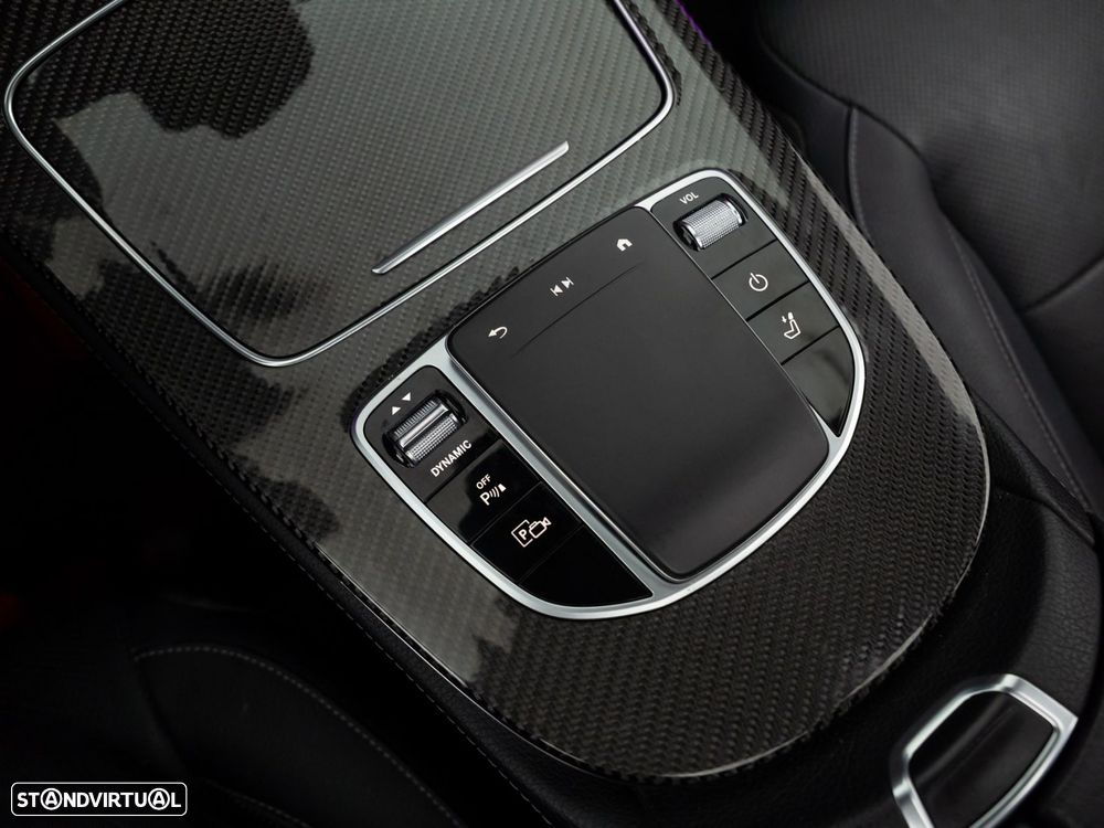 Mercedes-Benz E 300 de AMG Line - 28