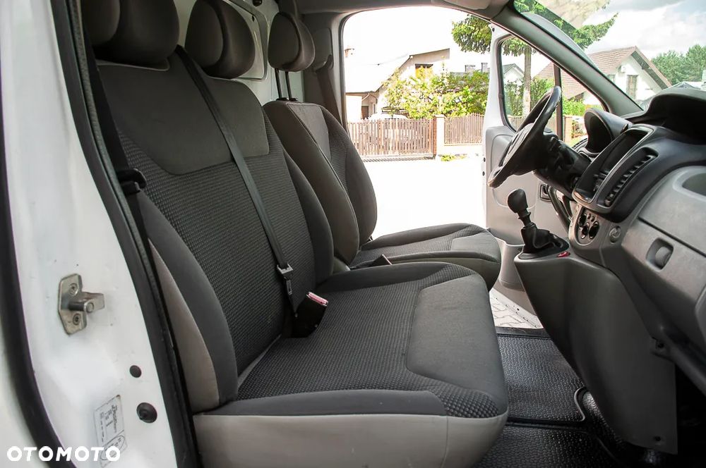 Opel VIVARO - 23