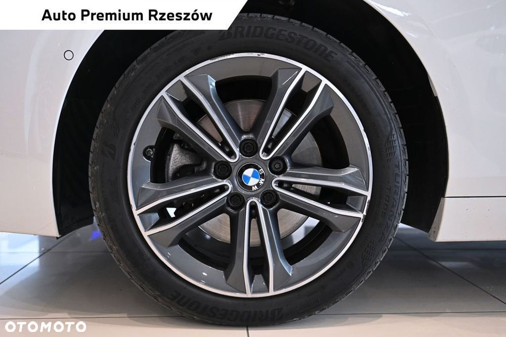 BMW Seria 2 218d Sport Line sport - 21